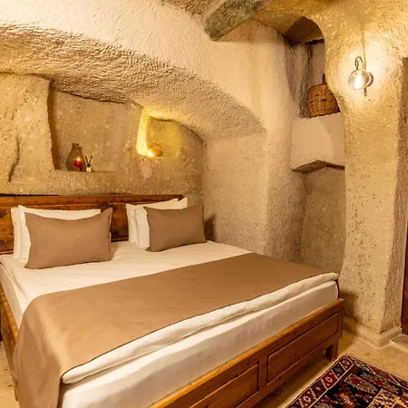 Arkelas Cave House Hotel *