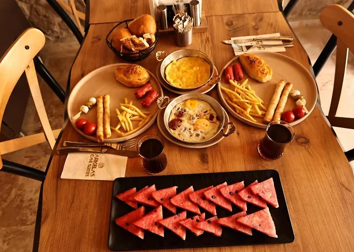 Arkelas Cave House *