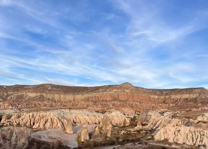 Arkelas Cave House Hotel *